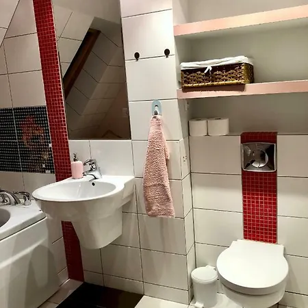 شقة Rolna Cube27 بوزنان